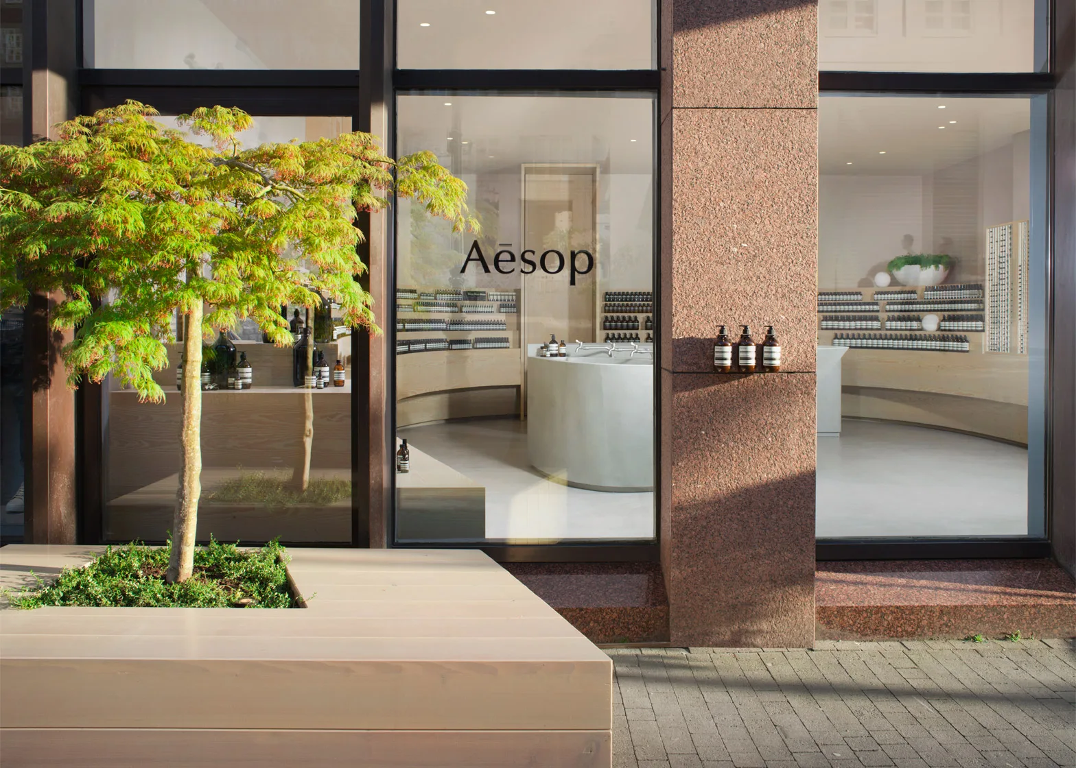 Aesop Düsseldorf store by Snøhetta with Japanese maple