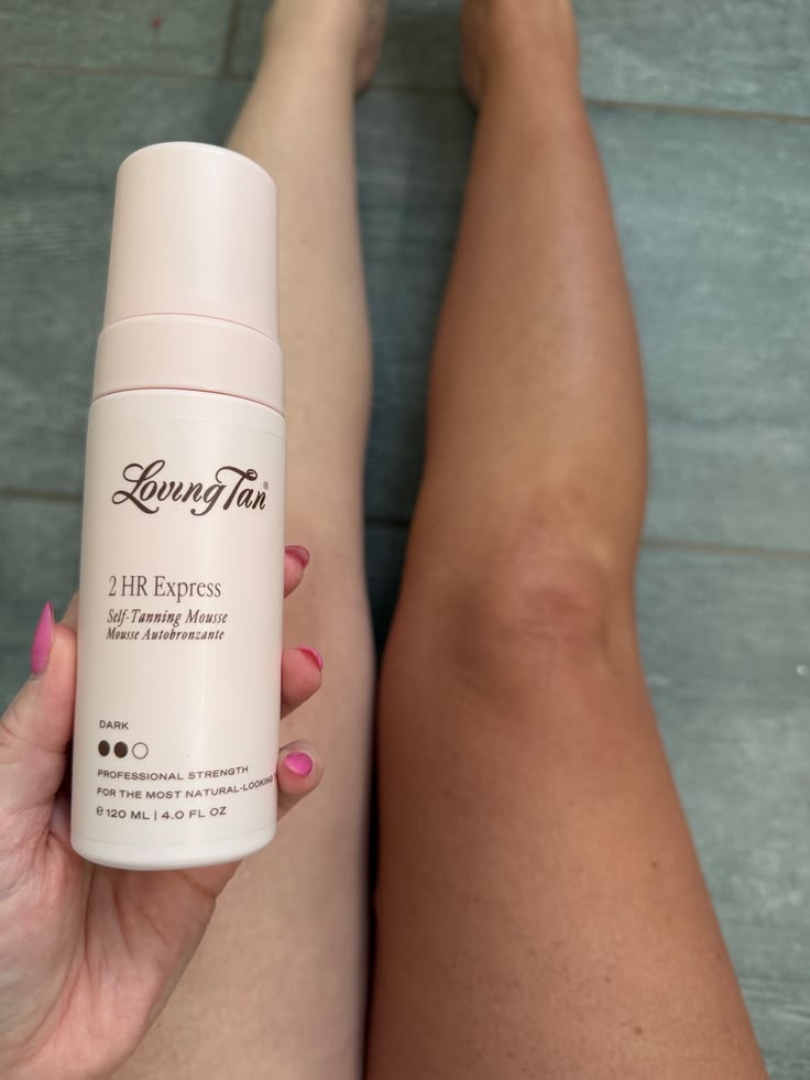Loving Tan Lux Glow Body Oil, illuminating top-up oil
