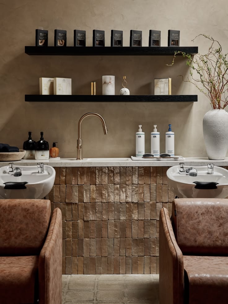 Melbourne salon, stylist back-bar moment