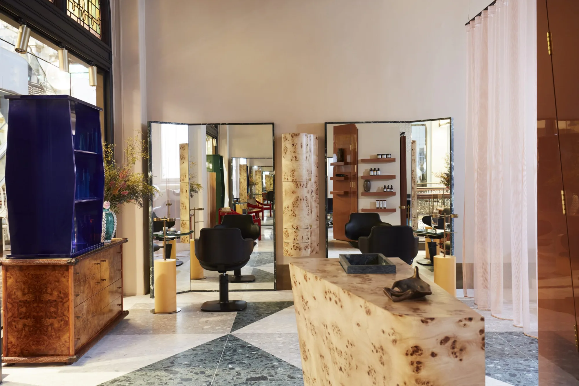 Koda Cutters, burlwood interior and chairs