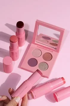 Pat Mcgrath Labs, reviewed by GLOW